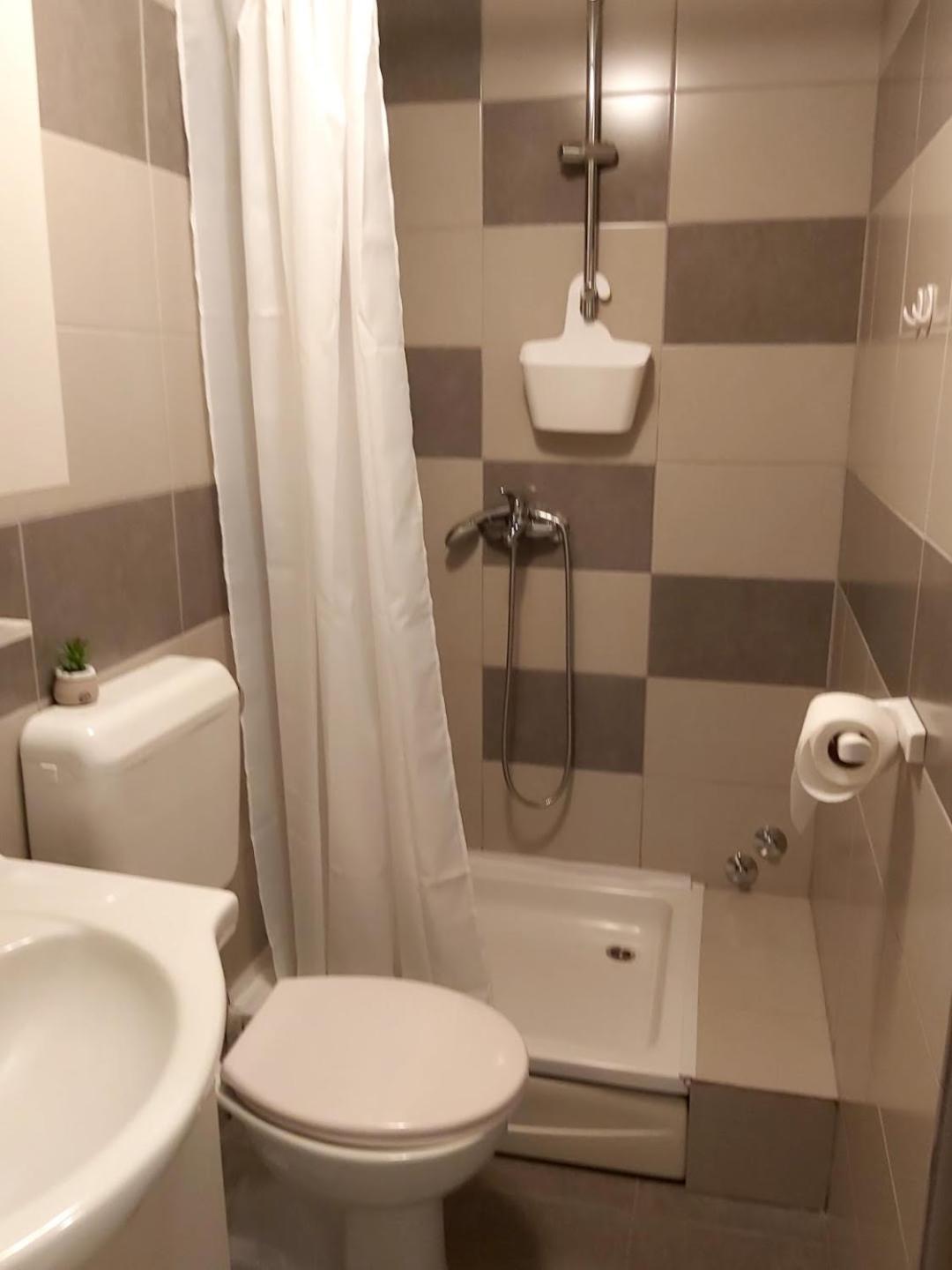 Apartmani I Sobe Mara Palit Exterior foto