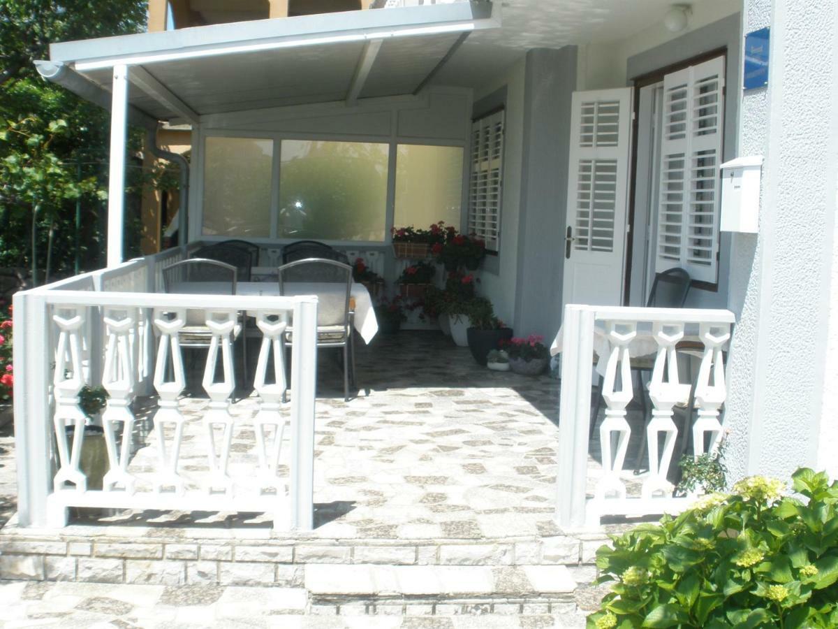Apartmani I Sobe Mara Palit Exterior foto